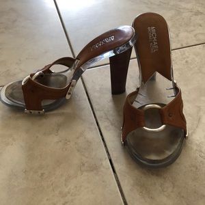 Michael Kors camel heels size 7.5